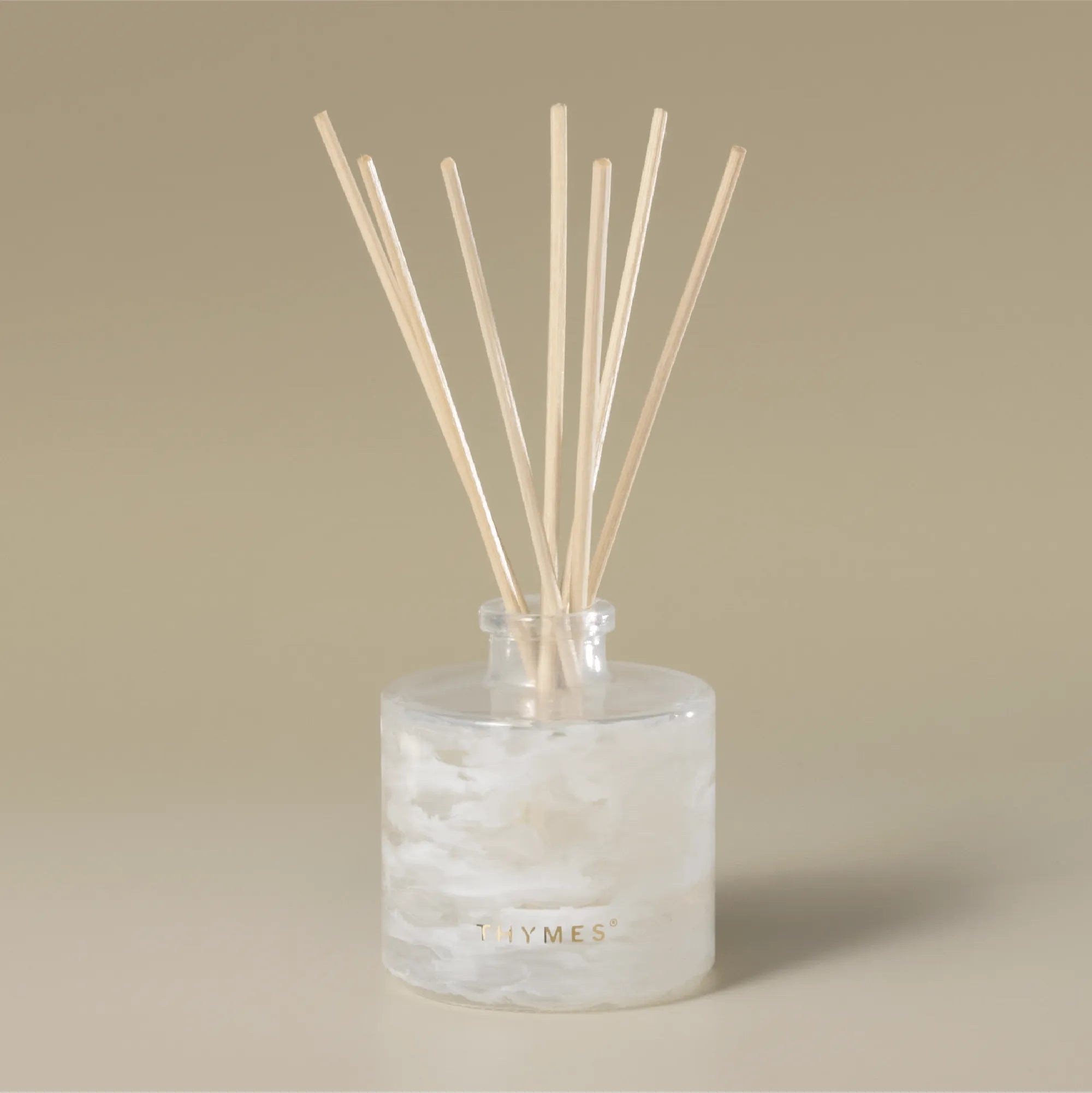 Frasier Fir® Tidings Petite Reed Diffuser