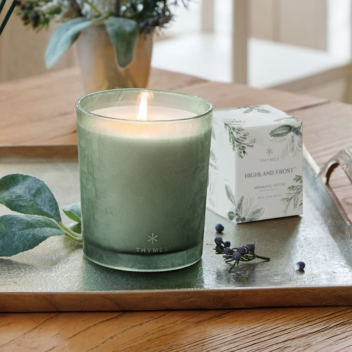 Alternate image of thymes-highland-frost-large-candle