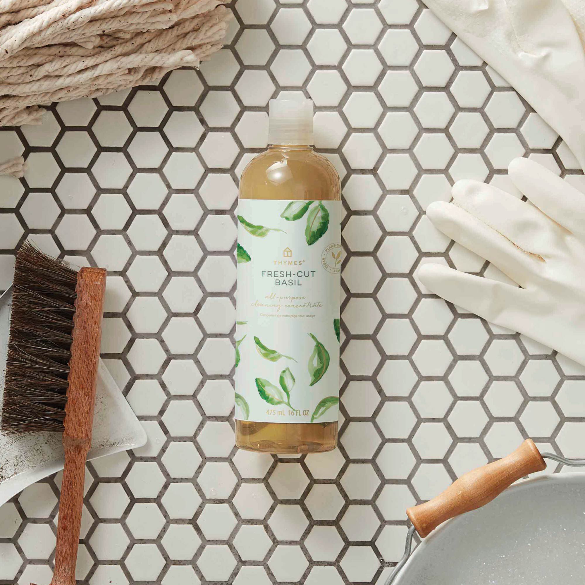 Thymes Fresh Cut Basil Cleaning Concentrate - Thumbnail 3