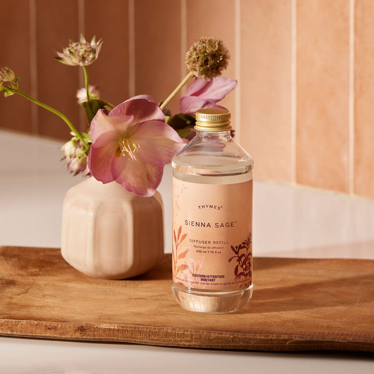 Alternate image of thymes-sienna-sage-diffuser-oil-refill