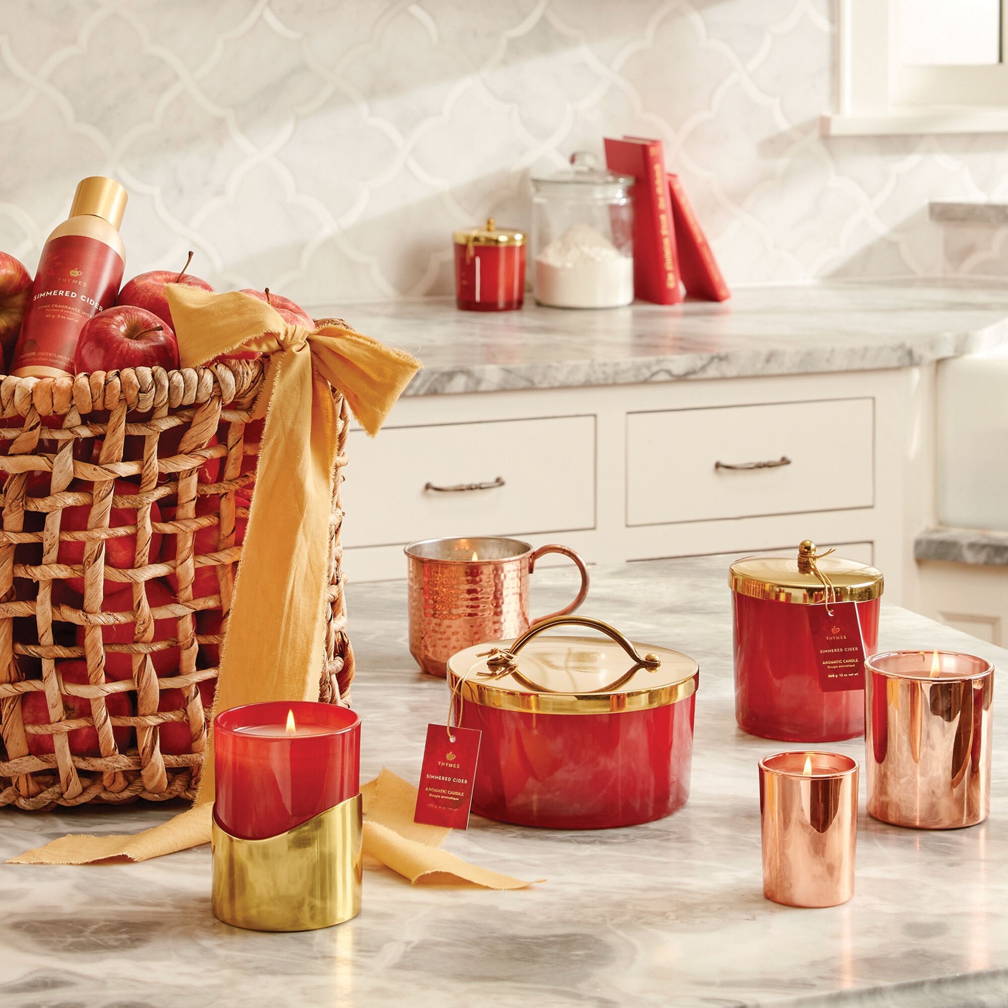 Thymes Simmered Cider Harvest Red Candle with Gold Sleeve - Thumbnail 3