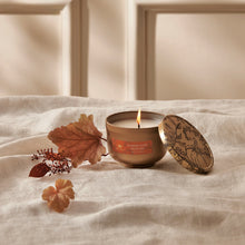 thymes-pumpkin-laurel-candle-tin